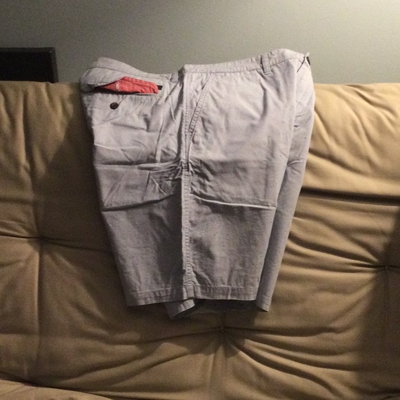 Quicksilver Shorts - Picture 3 of 4